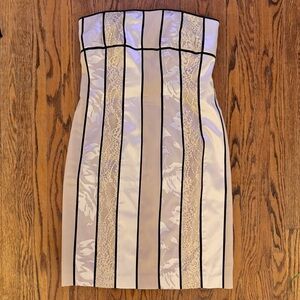 Kay Unger SILK cream Strapless cocktail dress with lace and Black trim - size 10